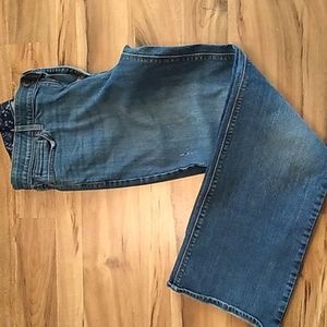 Levi Perfect Waist  boot cut